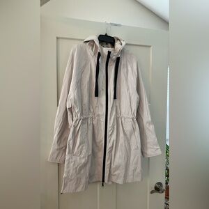 NWT Nikki Jones Luster Sheen Raincoat